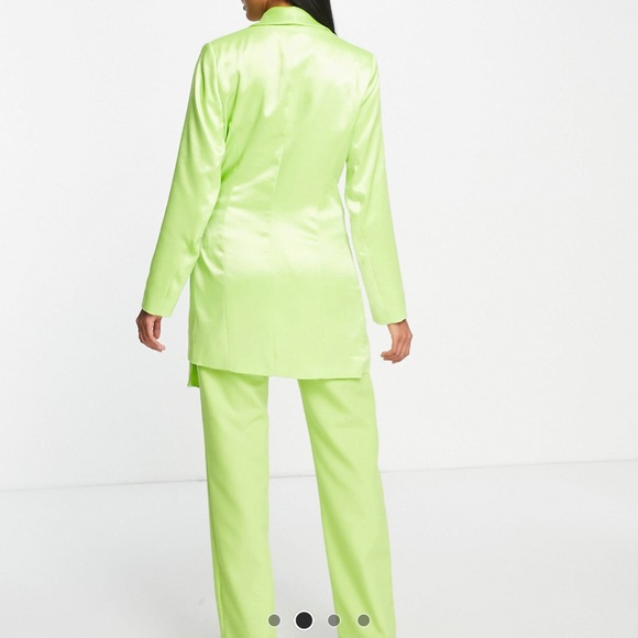River Island Satin Green Blazer Dress…brand new with tags! - Picture 3 of 3